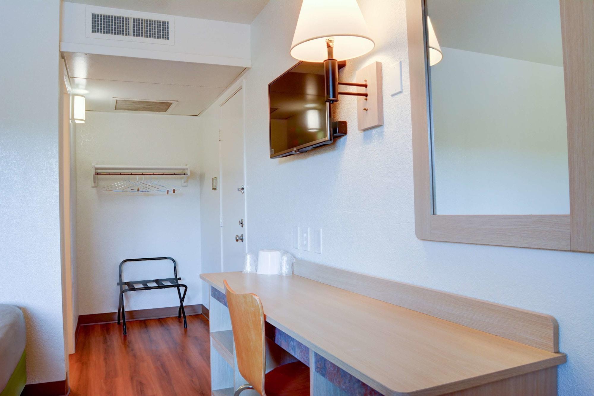 Motel 6-Springfield, Or - Eugene North ภายนอก รูปภาพ