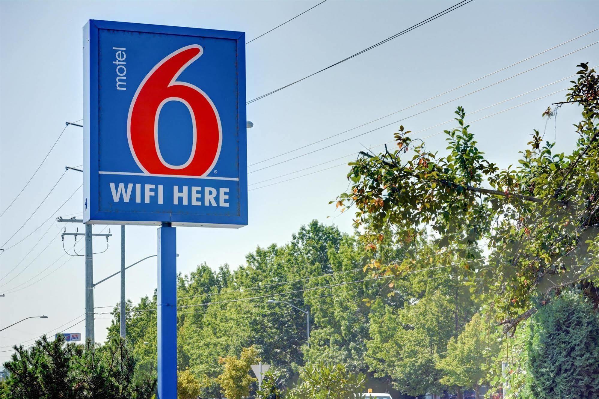 Motel 6-Springfield, Or - Eugene North ภายนอก รูปภาพ