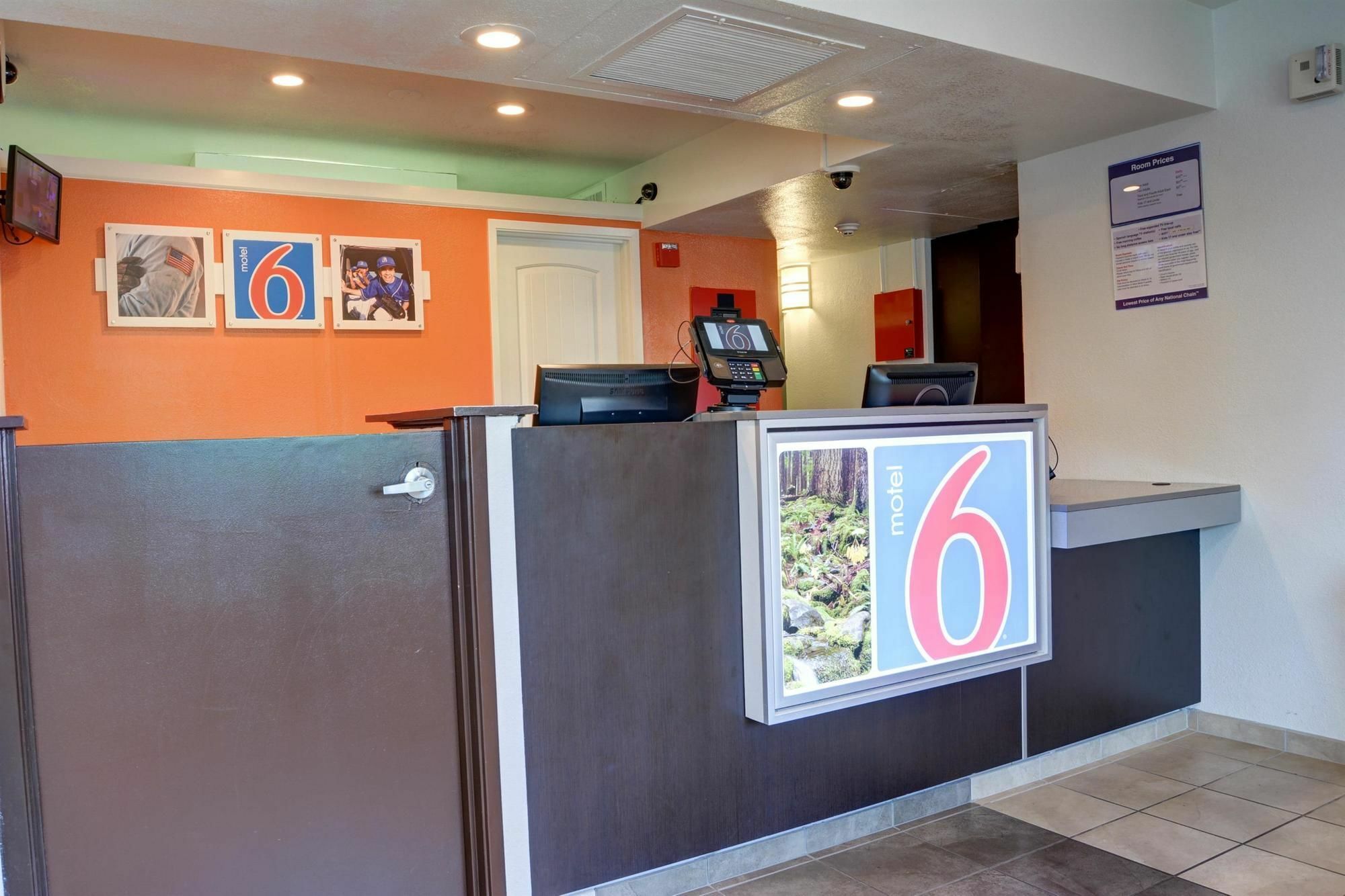 Motel 6-Springfield, Or - Eugene North ภายนอก รูปภาพ